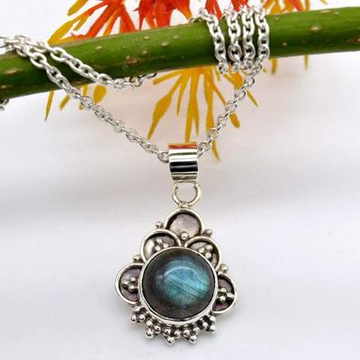 Runder Cabochon Natürlicher Labradorit (8,80 Ct) Anhänger Halskette Massiver 925er Sterling Silber Edelstein Anhänger mit Kette
