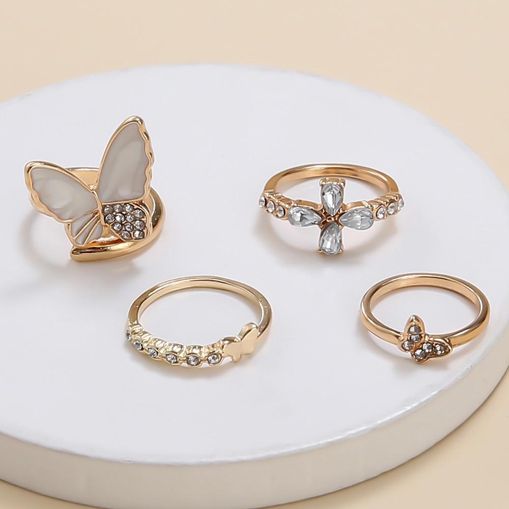 

Stylish And Elegant Butterfly Diamond Ring Set Wholesale Fashion Accessories