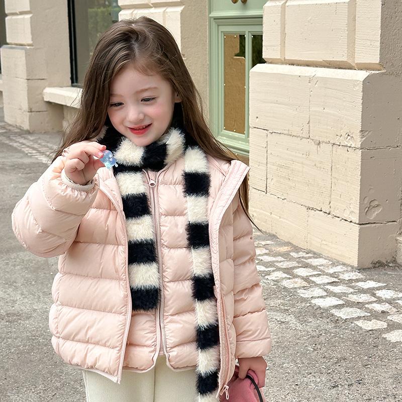 Lightweight Down Jacket for Boys and Girls In Winter with White Duck Down Lining Vest Coat