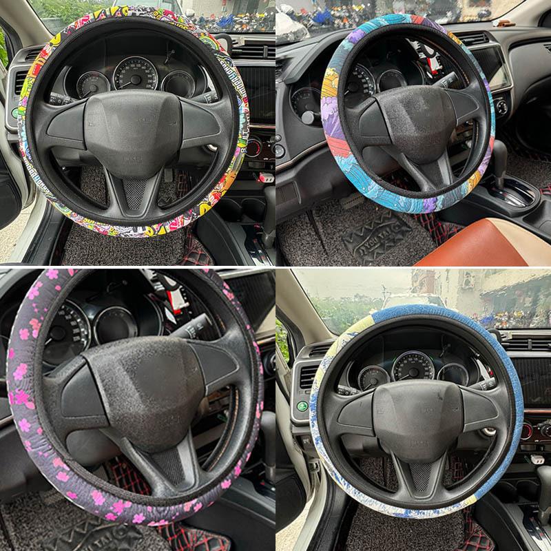 Coprivolante per Auto JDM Stile Giapponese Antiscivolo Traspirante Materiale Subacqueo Stampa Digitale Universale 15 Pollici Circa. 38 centimetri