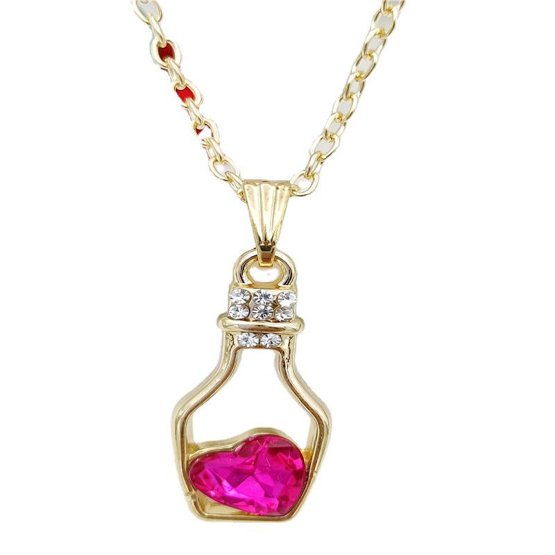 Niche Luxury Crystal Necklace: High-End Diamond Drift Bottle Pendant for Women