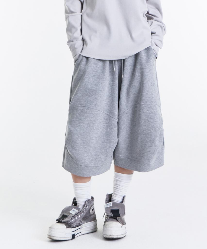 Gicheol Flow Knee Bermuda Sweat Pants (Melange Gray)