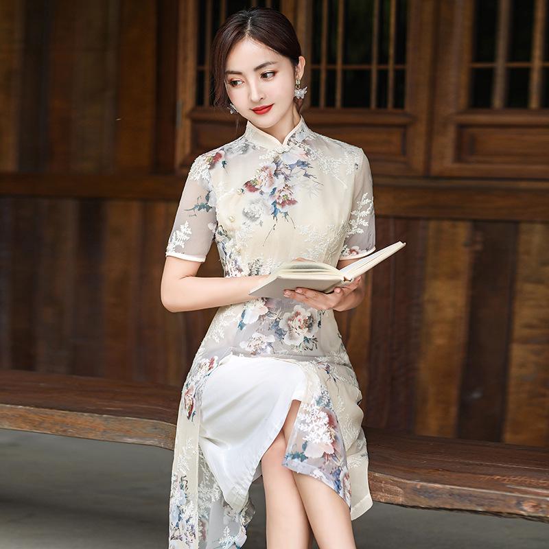 2023 Elegant Embroidered Cheongsam Dress for Women: New Style, Gentle & Youthful, Perfect for Mother's Wear