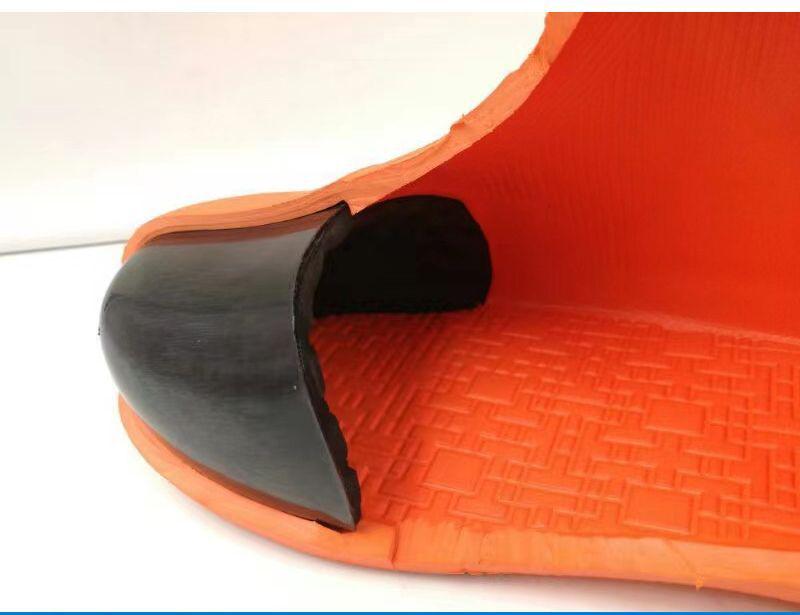 Winter Warm Rain Boots: Removable Washable EVA, Anti-Smash, Thickened for Cold Storage, Fishing, Boats, Non-Slip Work Shoes.