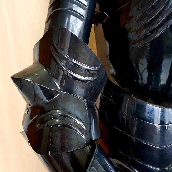182.88 Cm Medieval Full Body Armor Suit Combat Knight Full Body Armor With Stand Replica Blacked Steel Gift
