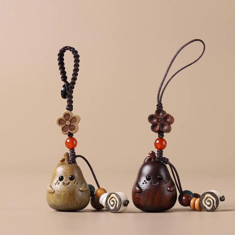 Sandalwood Cartoon Pear Inseparable Couple Mobile Phone Chain, Solid Wood Carving Crafts, Cute Pear Bag Decoration Pendant