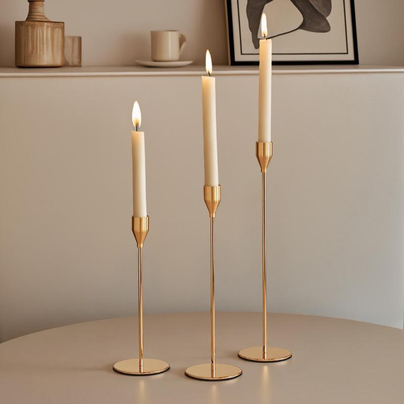 Eisenleuchter KerzenständerKerzenlicht-Dinner HochzeitsrequisitenZubehör Aluminiumlegierung Kerzenständer