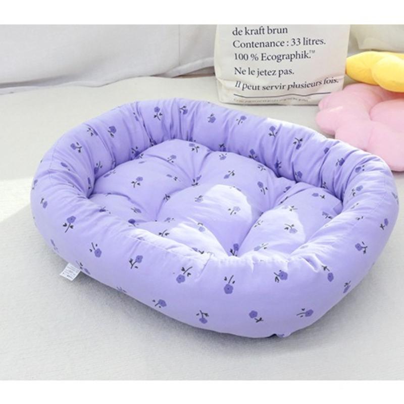 Four Season Universal Floral Cat Nest Quilted Doghouse Comfortable Breathable Oval Integrated Thick Pet Mat Suitable for Small Medium-sized Dogs Cats