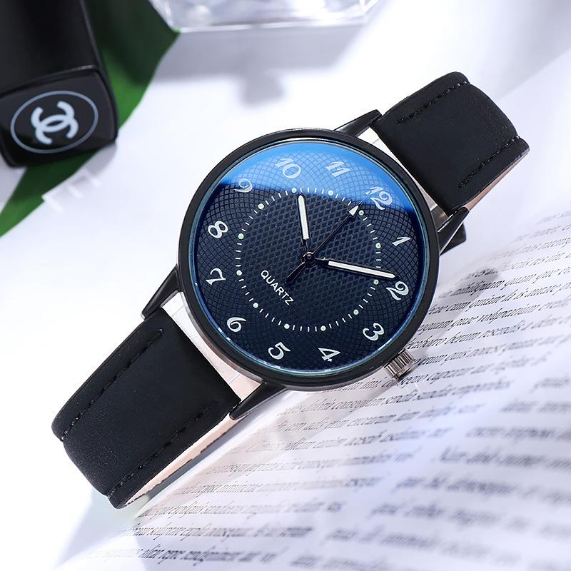 Classic Vintage Women Analog Quartz Watch Casual Leather Band Strap Round Wristwatches Luminous Waterproof Clock Reloj