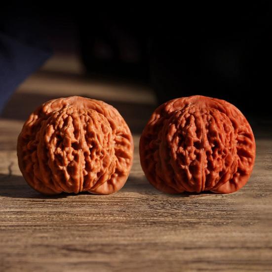 2Pcs Walnuts Relax Hand Massage Balls for Stress Relief And Blood Circulation Support Wood Fidget Tool Enhances Focus Joint Health Sleep Aid Gift