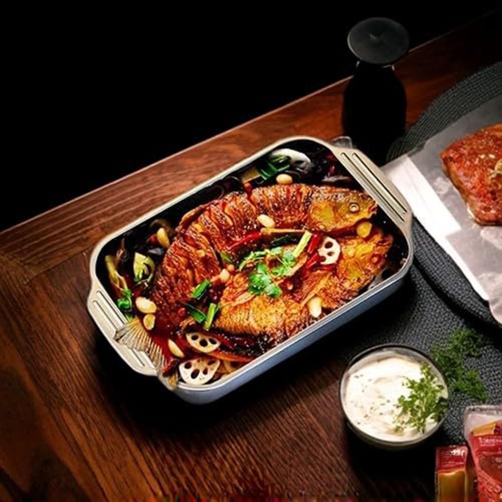 Kommersiell 18x11 tums lasagneform i rostfritt stål med 3 tums djup, lock och kalla handtag för ugn till bord