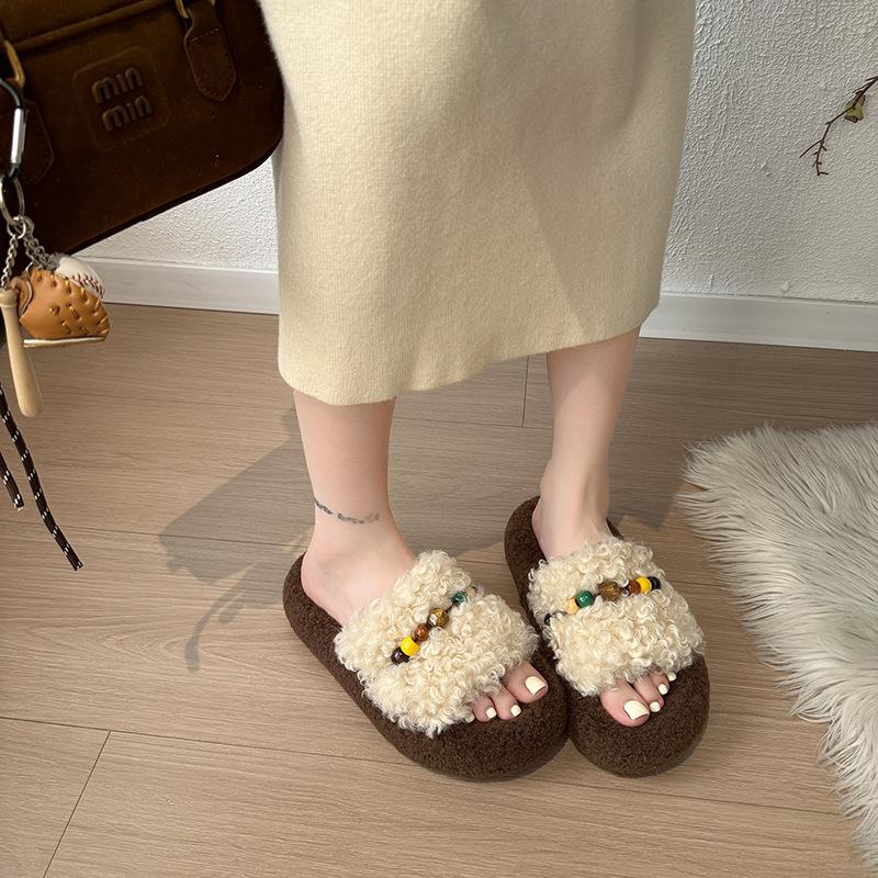 Thick-bottomed outer wear high-end fluffy slippers for women's 2025 autumn and winter new versatile fashion beaded cotton slippers