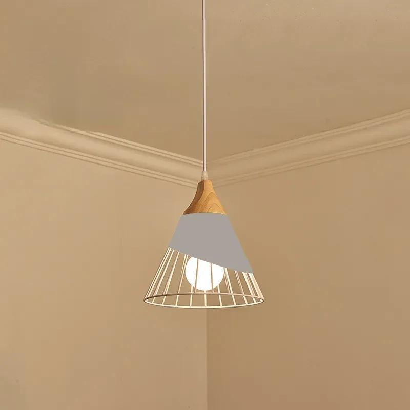 

Многоцветная люстра из дерева для кафе и ресторана, подвесные светильники из железа, подвесной светильник E27, скандинавский современный домашний декор, бытовая техника LED White Light