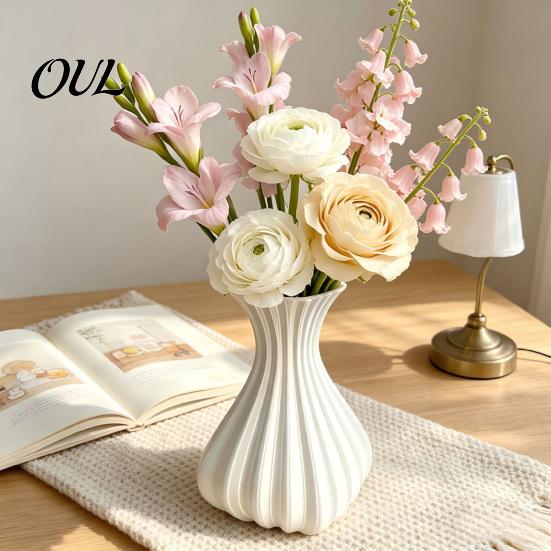 Stylish Vase for Real Flowers 3D Printed Fluted Curved Vase, Minimalist Modern Decorative Flower Sculpture Living Room Tabletop Home Aesthetic