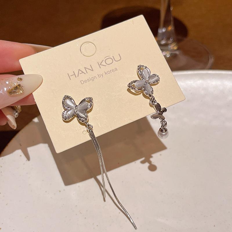 Super Fairy Crystal Butterfly Earrings Women's Niche High-end Sense Versatile Temperament Pearl Stud Earrings