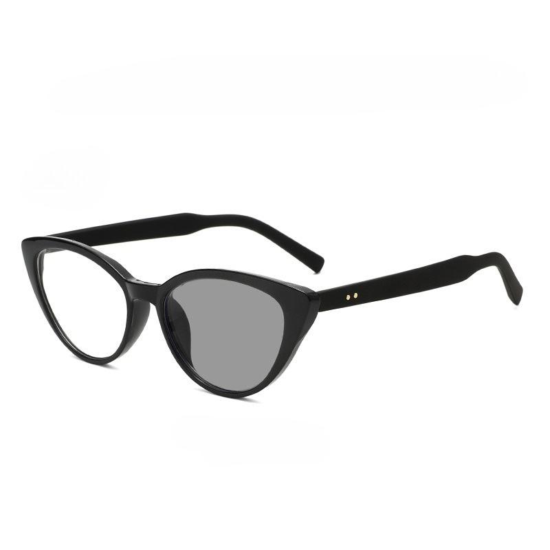 Outdoor Photochromic Myopia Glasses Women Stylish Oval Frame Anti Blue Light Ultralight Color Changing Near Sight Eyeglasses UV Protection Sunglasses