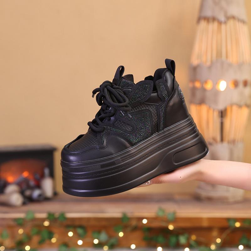 2025 spring and autumn new little white shoes platform summer small height increase breathable 8CM versatile casual board shoes explosion