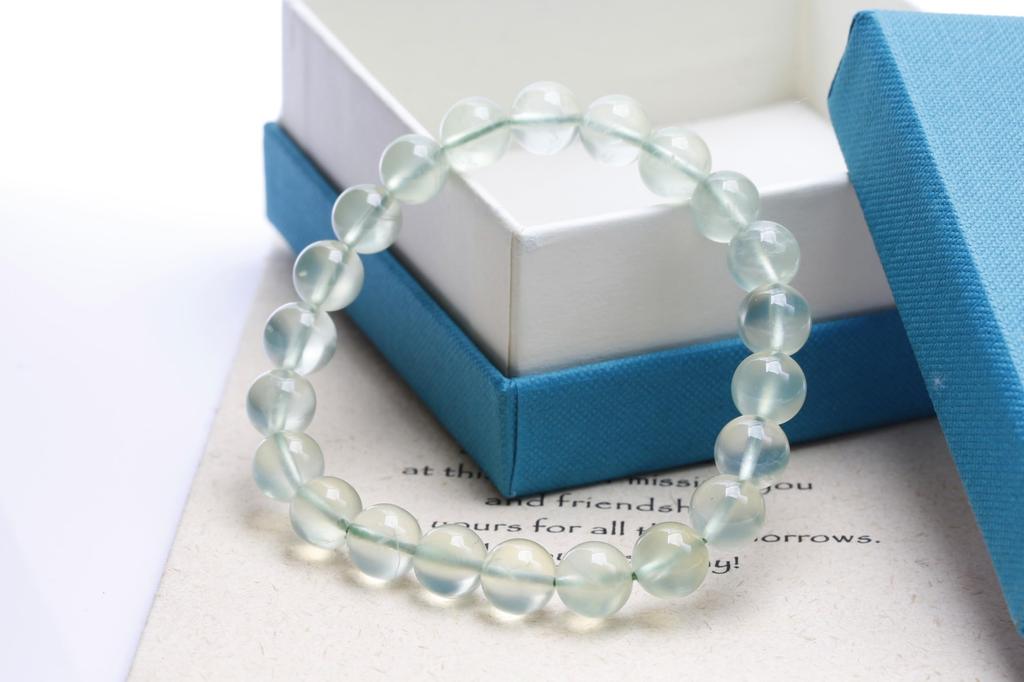 KOUOKU Old Prehnite Bracelet 9mm Power Stone Good Luck Natural Stone Prayer Beads [K Memories] (Prehnite-9mm)