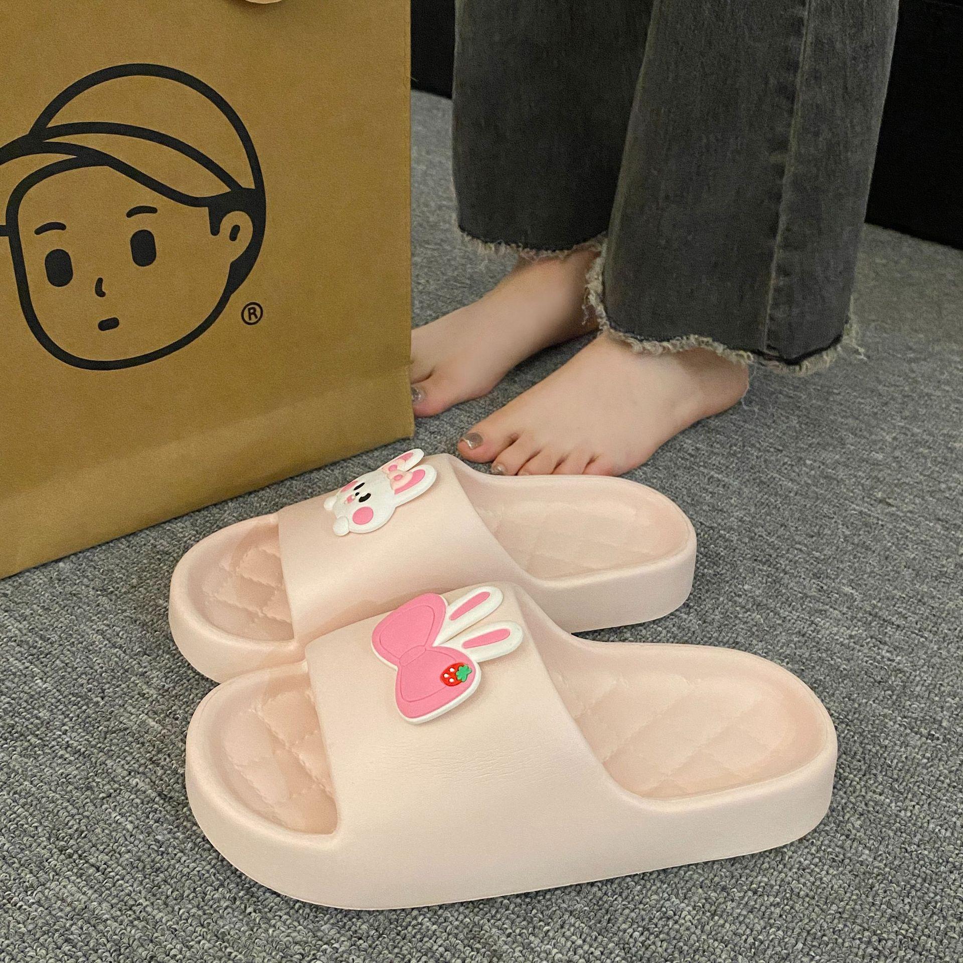 

Летние тапочки для пар, милые мультяшные сандалии с мягкой подошвой для дома, женские и мужские, нескользящие, пляжная обувь для женщин и мужчин 44-45 розовый