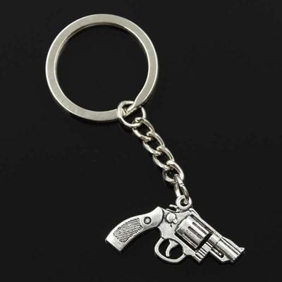 New Fashion Men 30mm Keychain DIY Metal Holder Chain Vintage Pistol Revolver Gun 29x22mm Silver Color Pendant Gift
