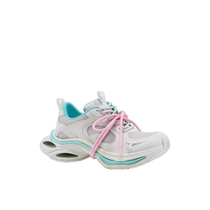 Frühling neue dicksohlige silberne Dad-Schuhe Damen kontrastfarbene Nischendesign-Sneaker