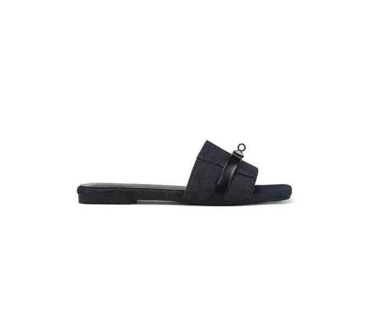 

[Su Yinyin of the same style] Kelly drag~ square head lock one-word flat-bottomed holiday beach slippers women s sandals outside 40