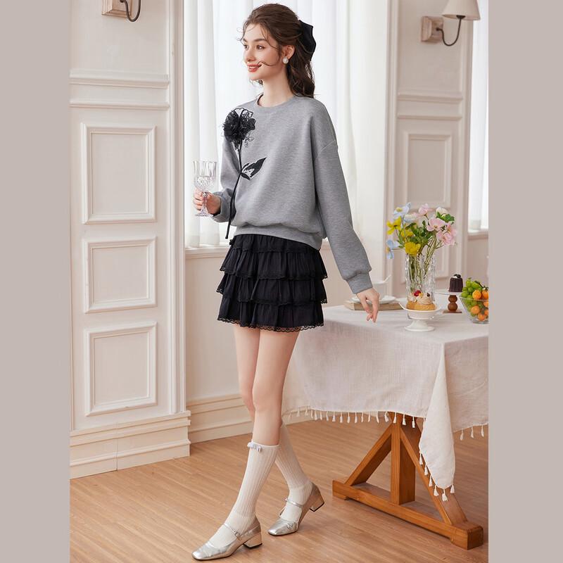 Bailuyu Women's 3D Floral Embellished Contrast Sweatshirt