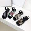Sandalen mit Leopardenmuster für Damen, Sommer Neu Übergröße Fischmaul Quadratische Zehe Hinten Leer Modische Dicke und Niedrige Absätze Sandalen Trendig
