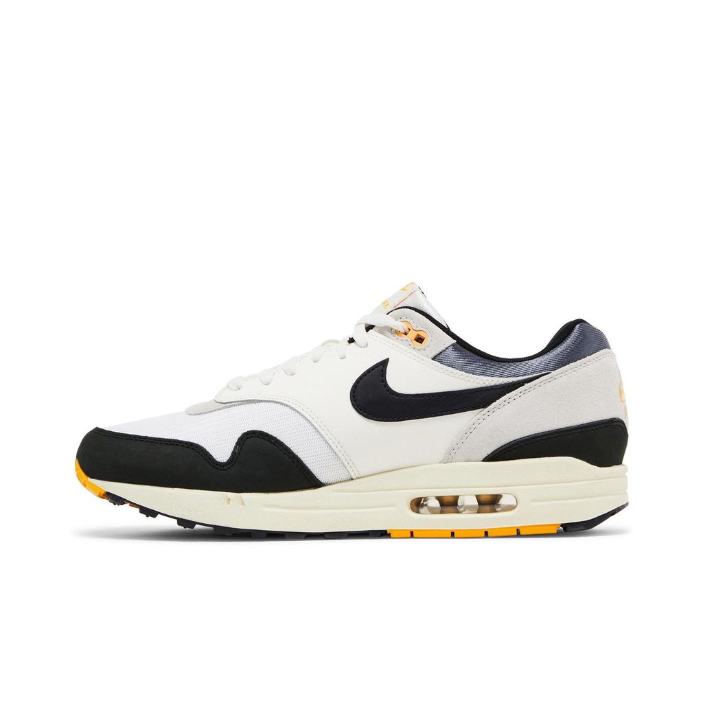 Nike Air Max 1 'Dipartimento Atletico - Osso Chiaro Oro Universitario' (Unisex) Scarpe Casual FN7487 133