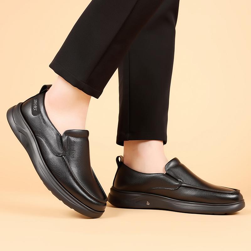 Fashion Luxury Brand Handmade Loafers 2025 New Leather Mens Shoes Fashion Slip on Outdoor Sneakers Mocassins Soft Casual Leather Shoes