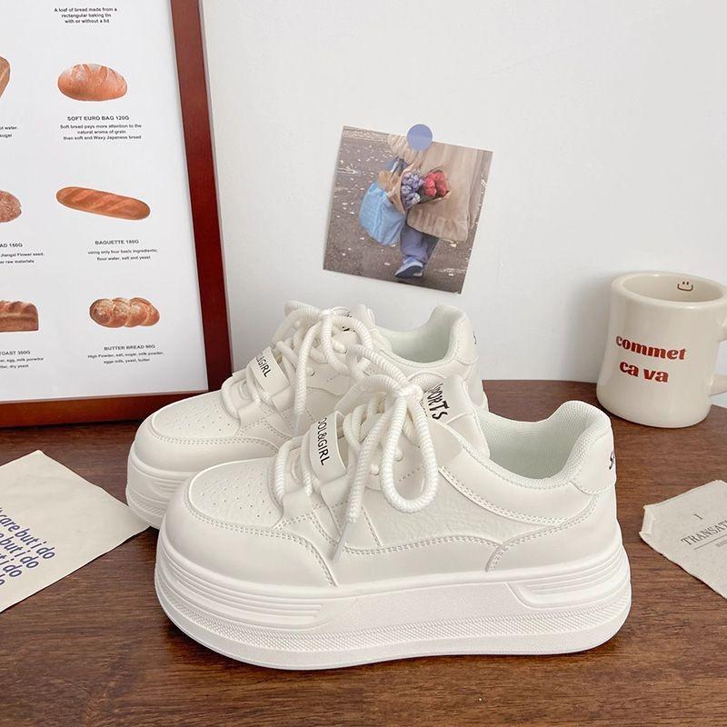 Height-increasing platform white shoes women's new niche casual bread shoes versatile fashion student board shoes