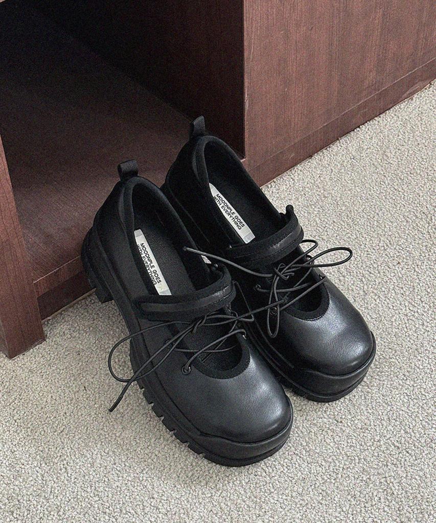 Moodnple Bamboo Round Ribbon Sneakers Black 5Cm