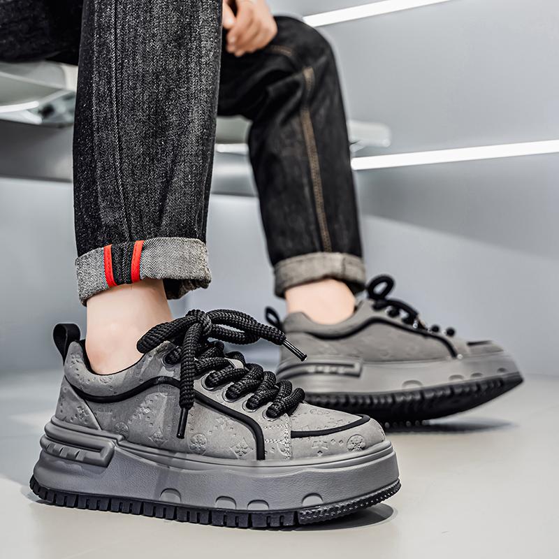 2026 Leisure Sports New Thick Soled Fashionable Trend Breathable Niche Design Versatile Low Top Men's Board Shoes