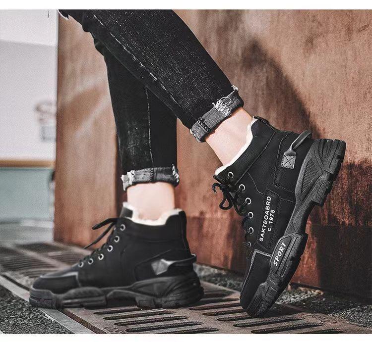 Winterstiefel aus Samt für Herren, hohe Stiefel, warm, dick, koreanischer Stil, All-Match, kurze Arbeitsstiefel aus Baumwolle