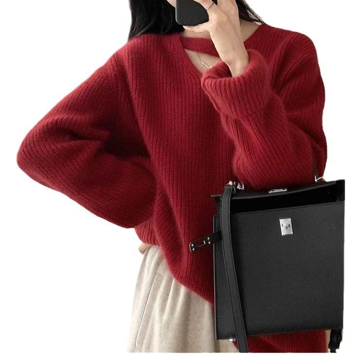 V-neck Knitted Sweater for Women Autumn and Winter Thick Design Lazy Style Sweater Top