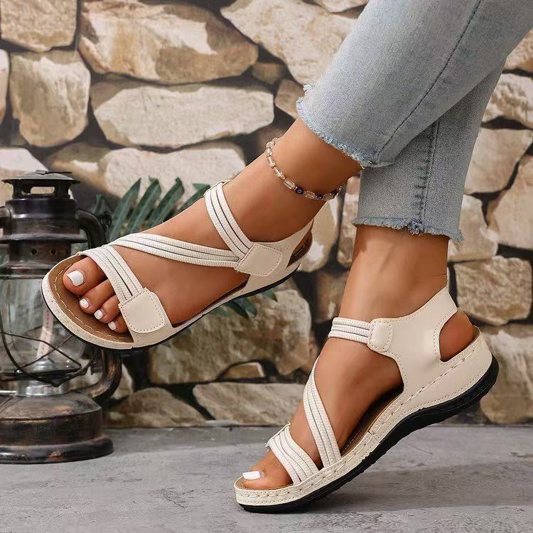 20252025 summer new sandals women's sports wind light and comfortable large size Velcro flat sandals