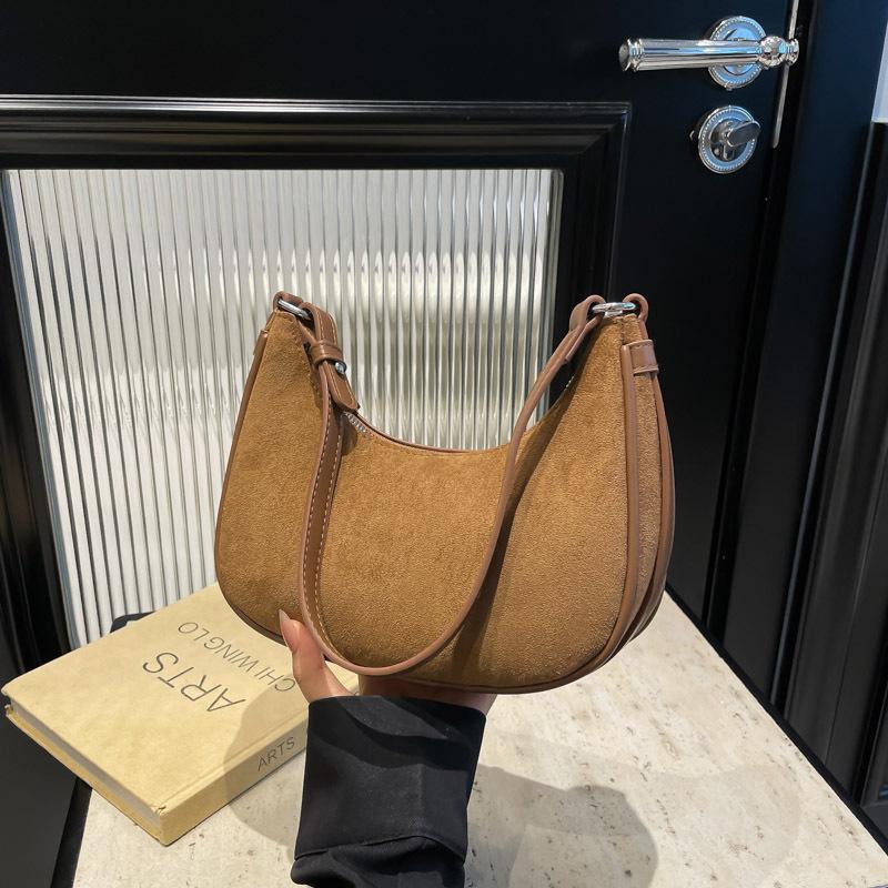 

Autumn Simple Women Suede Shoulder Underarm Bags Versatile Ladies Crossbody Crescent Bag Casual Female Half-mo Handbag Purse коричневий