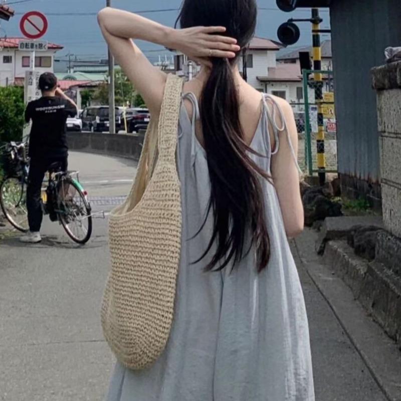 Spring and Summer New Straw Bags Women's Seaside Vacation Beach Bags Shoulder Bags Handmade Large-capacity Tote Bags