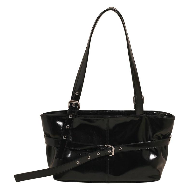 

Fashion and leisure niche simple single shoulder underarm bag women s new handbag commuter large capacity tote bag чёрный