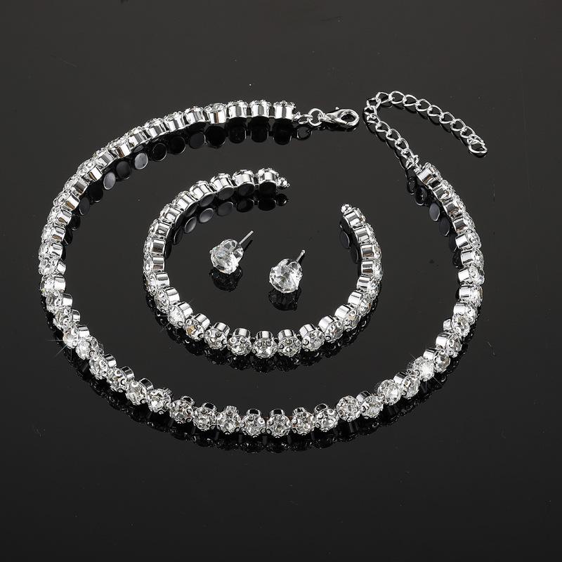 Bridal Diamond Collar Set Jewelry Full Diamond Crystal Necklace Earrings Bracelet Three-piece Set