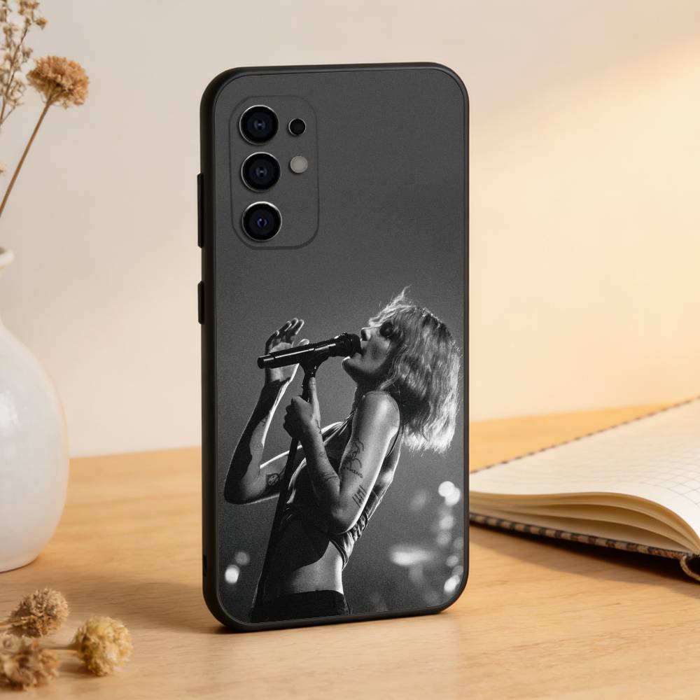 Singer Halsey Phone Case For Samsung S25,S24,S21,S22,S23,S30,Ultra,S20,Plus,Fe,Soft Silicone Black Cover