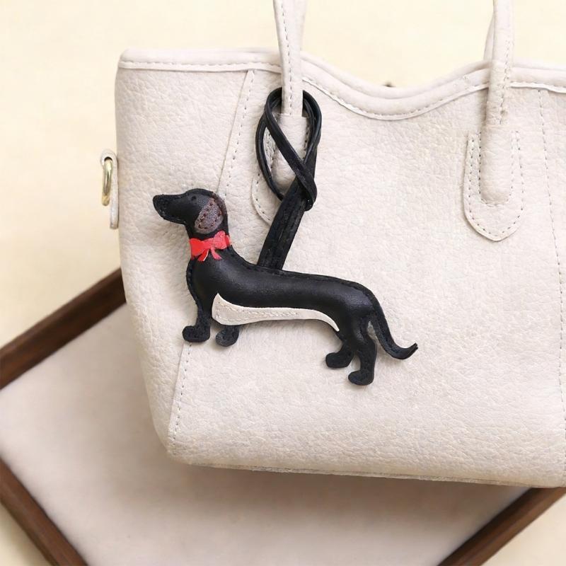 Multipurpose PU Leather Animal Keychain Decoration Dog Key Ring Accessory For Office Commute Or Casual Outings