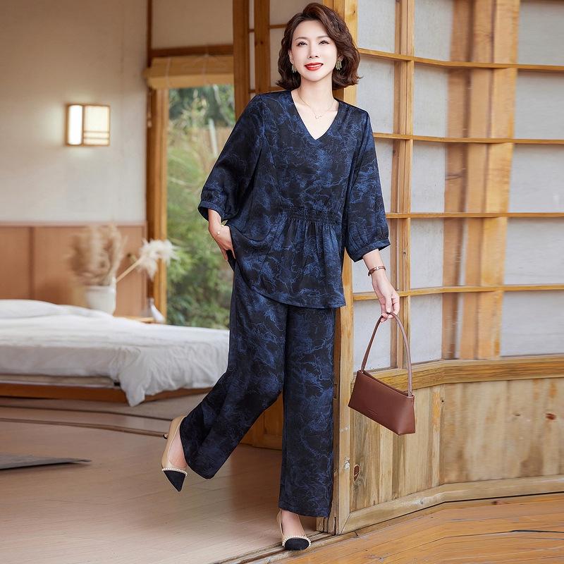 

Летний модный набор для мамы: Стильные брюки палаццо и топ для шикарных женщин среднего и пожилого возраста 4XL