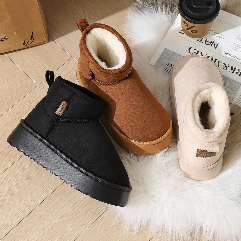 Short snow boots winter 2025 new thick-soled versatile velvet thickened warm cotton shoes