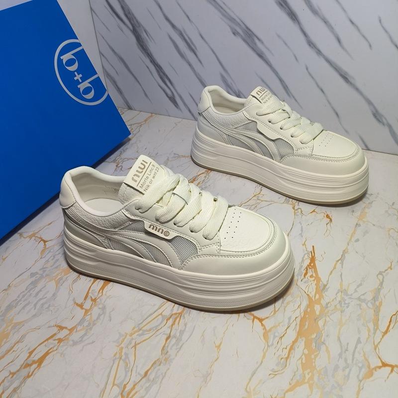 

Summer mesh breathable casual board shoes women s 2025 new shoes women s Korean version versatile thick-soled heightening little white shoes 35 белый