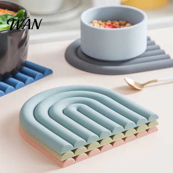 Durable Potholder for Daily Use Rainbow Silicone Pot Mat Heat Resistant Trivet Hot Dishes High Temperature Non-Slip Table Placemat Kitchen Home