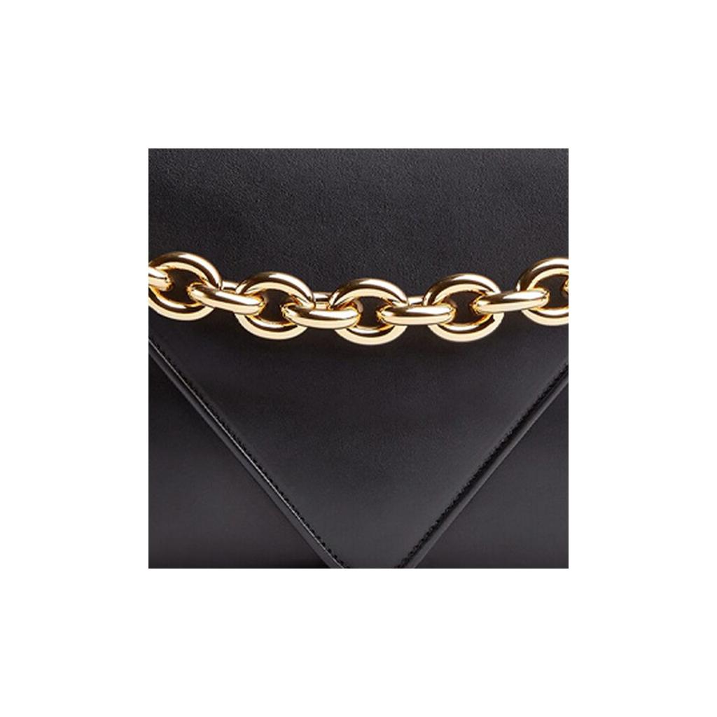 Bottega Veneta Mount Gold Chain Smooth Calfskin Envelope Shoulder Bag Medium Women shoulder bag Black 667398-V12J0-8425