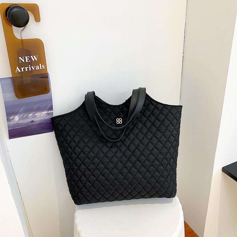 Fashion Trend Large Capacity Women's Bag Autumn/Winter Shoulder Bag Oxford Bling Commuter Tote Bag