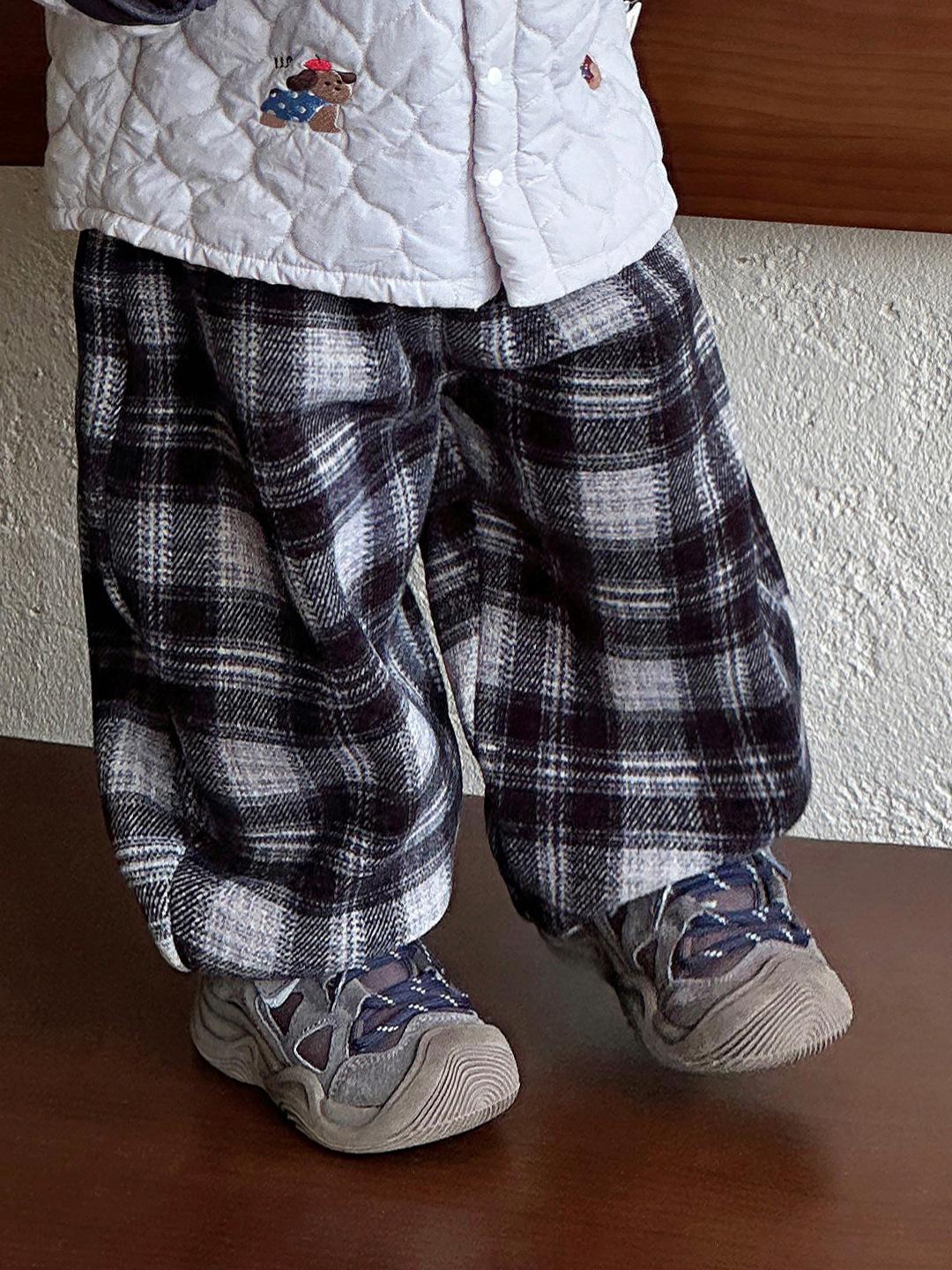 

Комплект стеганой куртки и клетчатых брюк для маленького мальчика - Зимняя коллекция 2025 для младенцев и малышей 80 cm