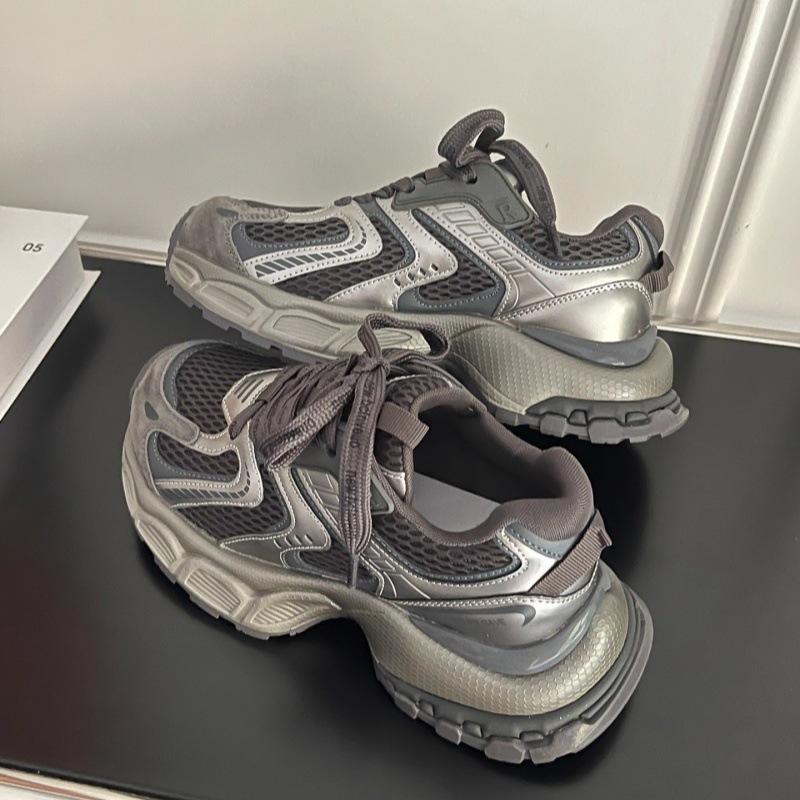 Dad shoes new spring breathable mesh thick sole super fire leisure sports shoes tide